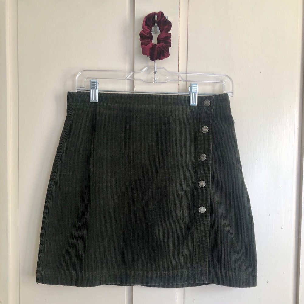 Gap Skirt